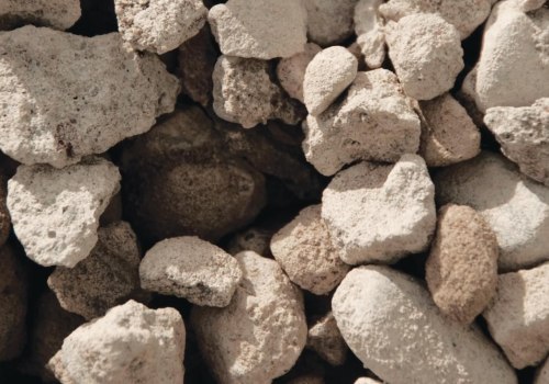 What is meant by aggregate in concrete?